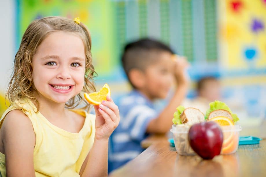 How to Pack a Tooth-Friendly School Lunch for Back to School